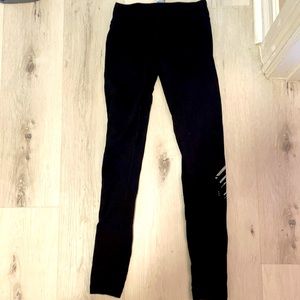 Ivivva black leggings